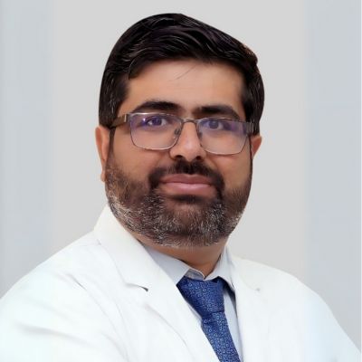 dr yatin arora